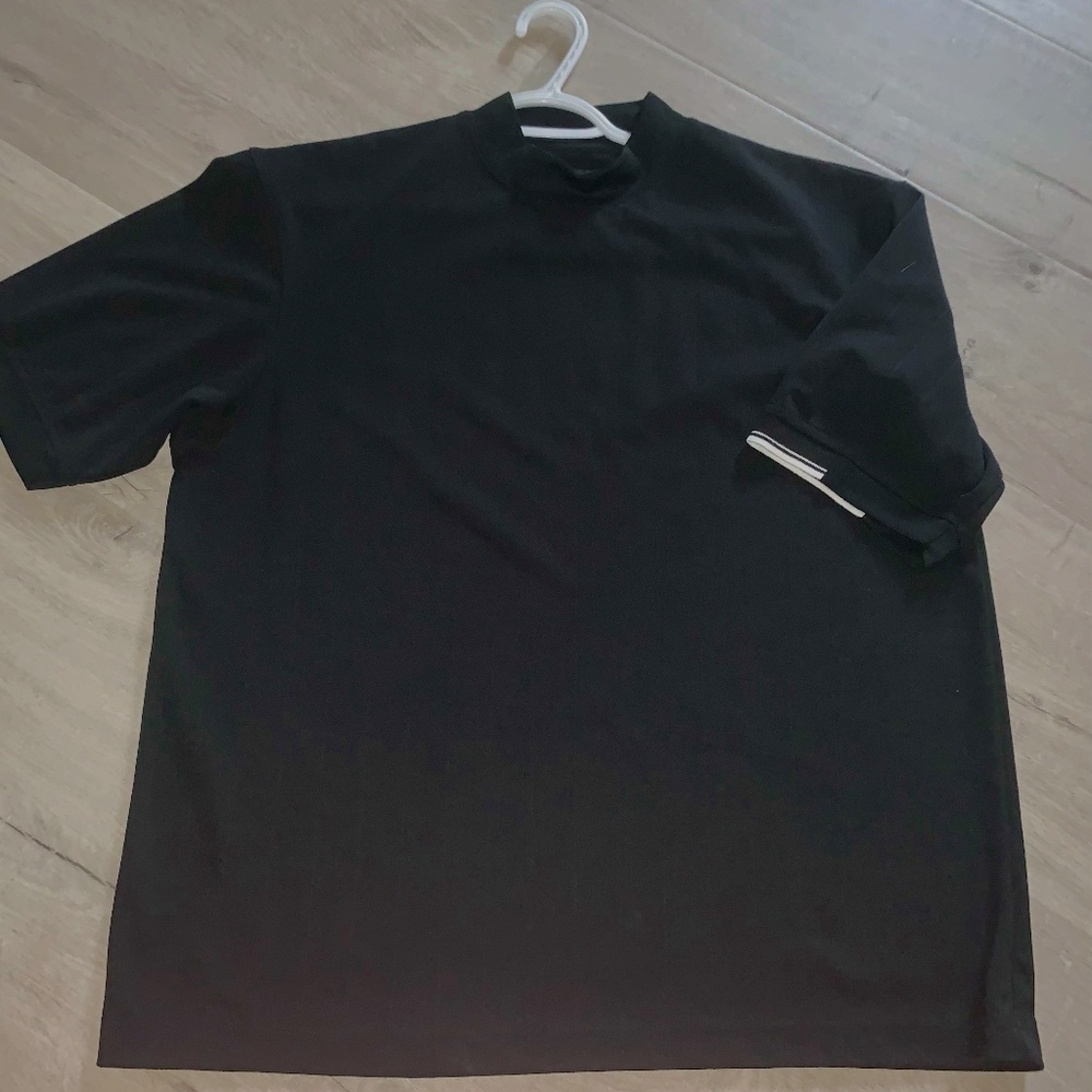 medium mock neck shirt
